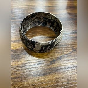 Vintage 90s wide cuff bracelet. Animal print. Small/medium.